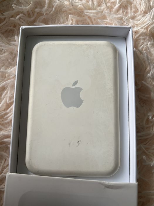 Повер банк хороший