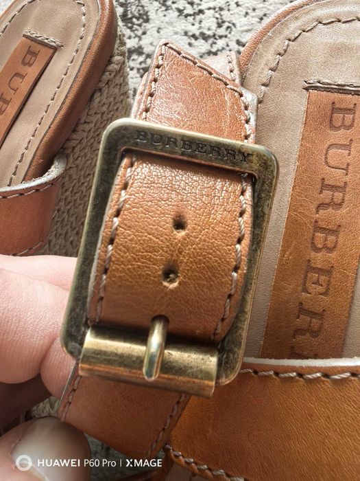 Burberry сандали на платформа