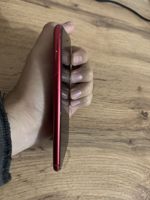 Телефон Iphone se