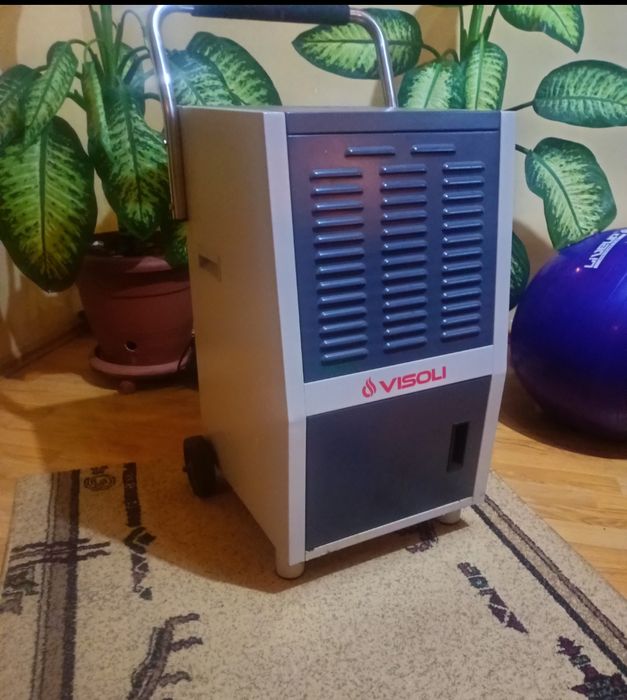 Inchiriez dezumidificatoare