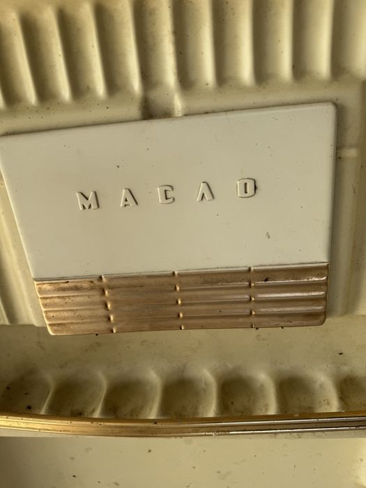 Продам холодильник Зил Москва