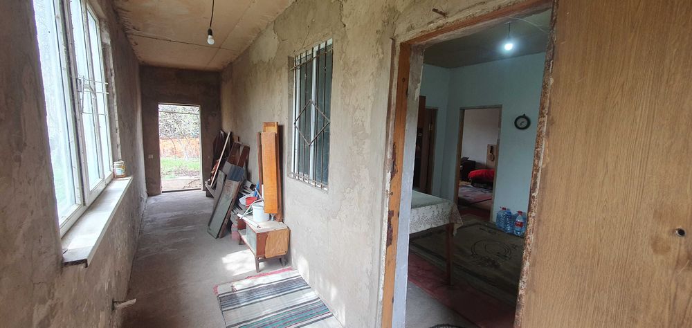 Продам дом дачу в Жандосова.