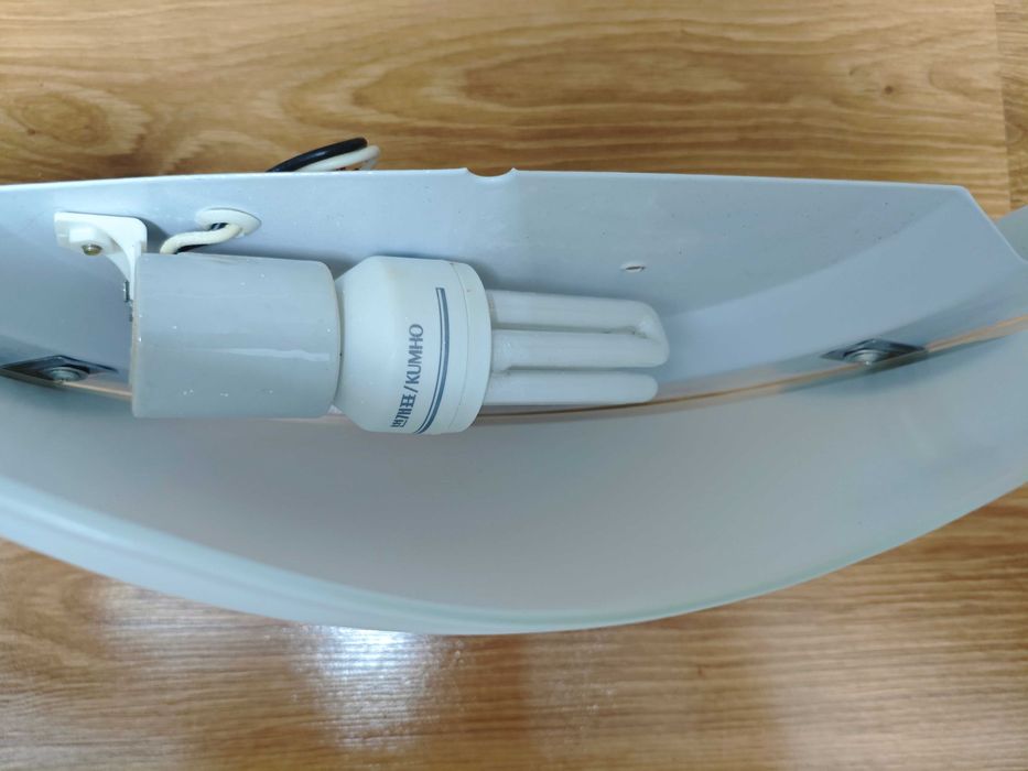 Светильник 1 штука