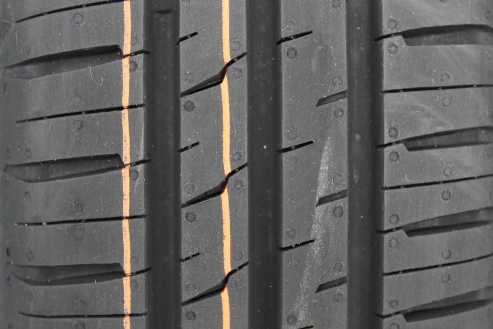 Anvelope vara noi 165/70R14, 81T, CEAT