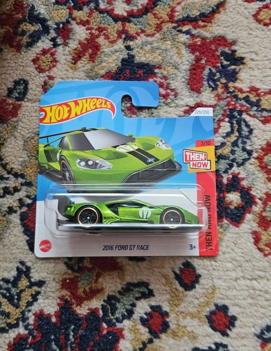 Hot wheels колички