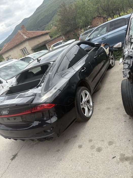 Audi A7 2022 година 3.0tdi 286кс на части