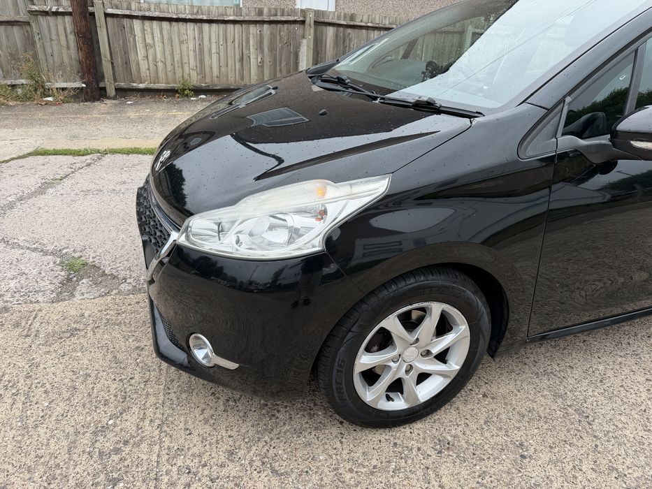 Peugeot 208 fata completa capota, bara fata completa, aripa s/d far s/d trager armatura bara
