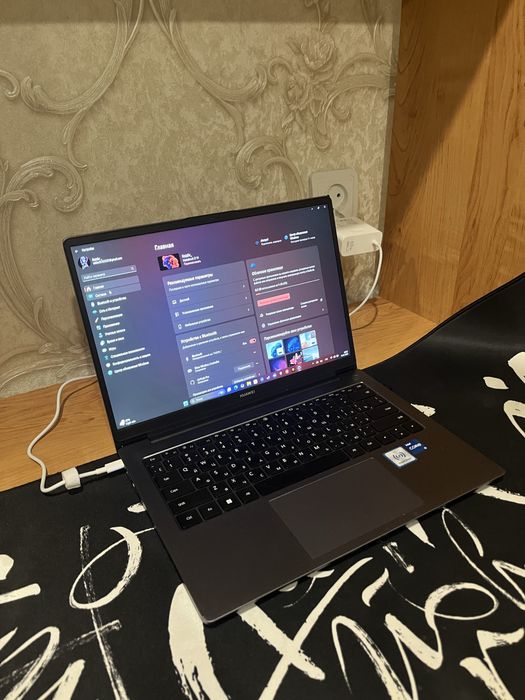 Ноутбук HUAWEI MateBook D14