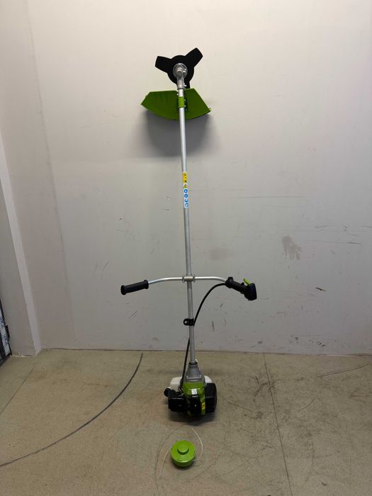 Коса бензинова с нож диск корда 2.2kW 28мм /Коса бензинова с нож и корда 1.5kW
