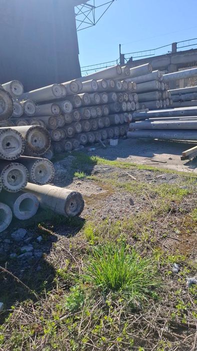 Бетонни стълбове