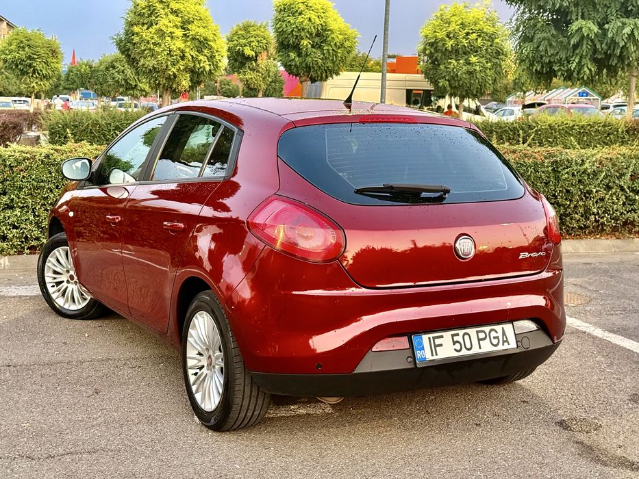 Vand fiat bravo,dublu climatronic,1.4 turbo ,6 trepte