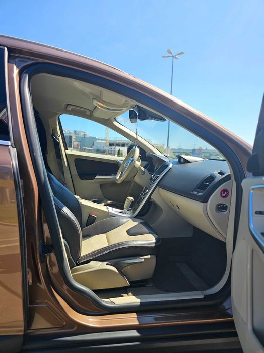 Volvo XC 60 2010 AWD