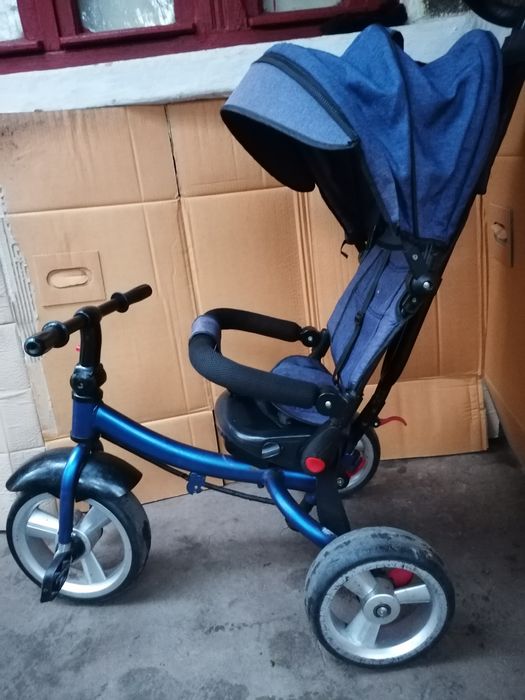Tricicletă pentru copii