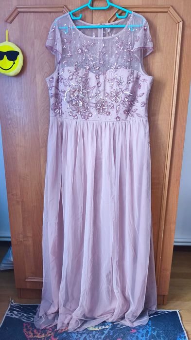 Vând rochie eleganta