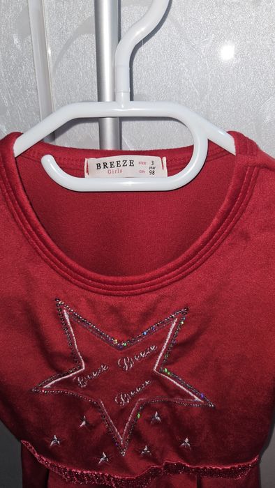 Детски празнични червени роклички