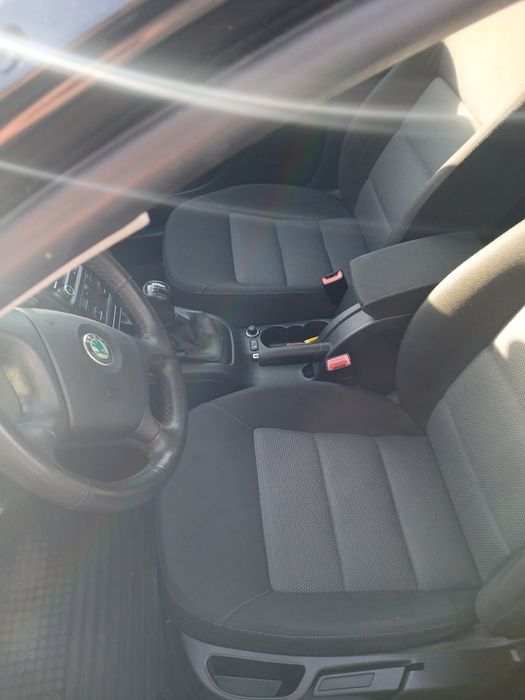 Skoda octavia 1.6 benzina