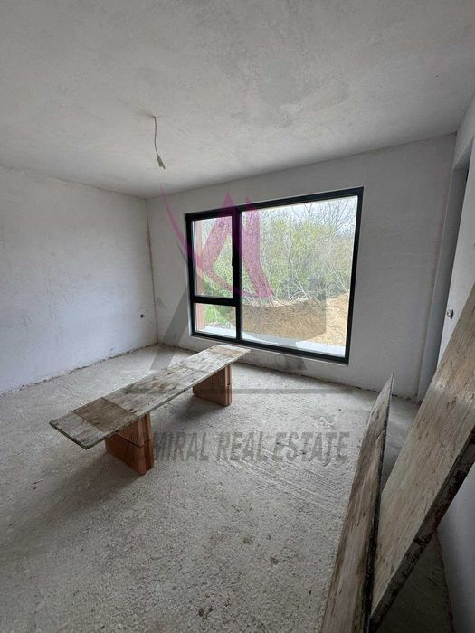Продава се Къща в Варна, м-т Пчелина - 250 кв.м за 888 €/кв.м - Снимка #7