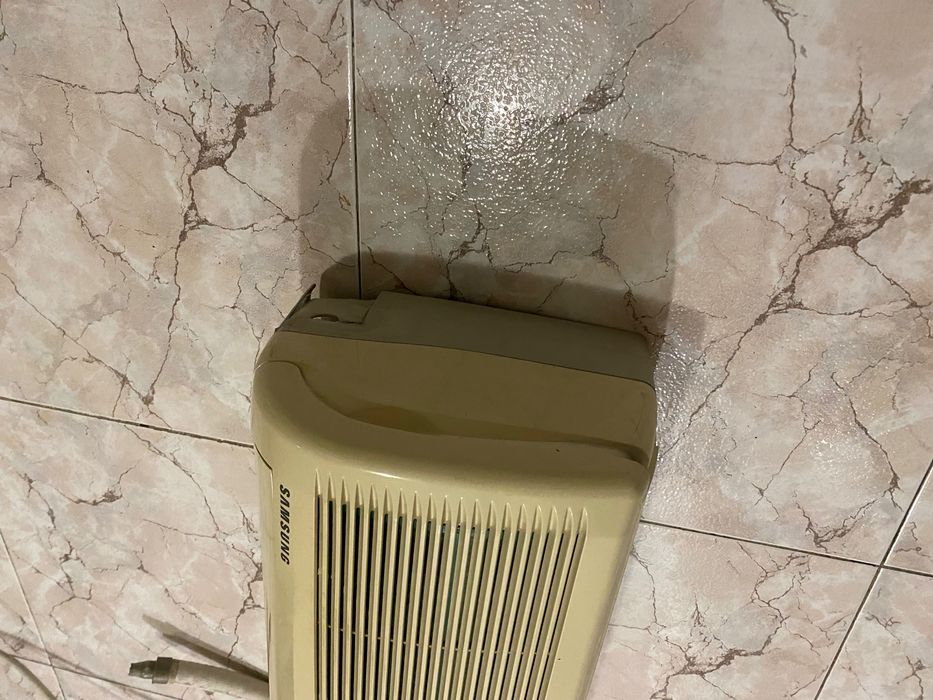 Продавам климатик Самсунг модел SH12ZA1B ,Дванайска