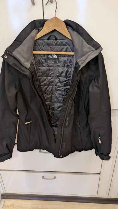 Черно яке с качулка