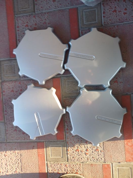 Колпаки  на пассат голф вента