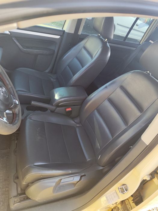 Vw Touran 1.6 105 На части