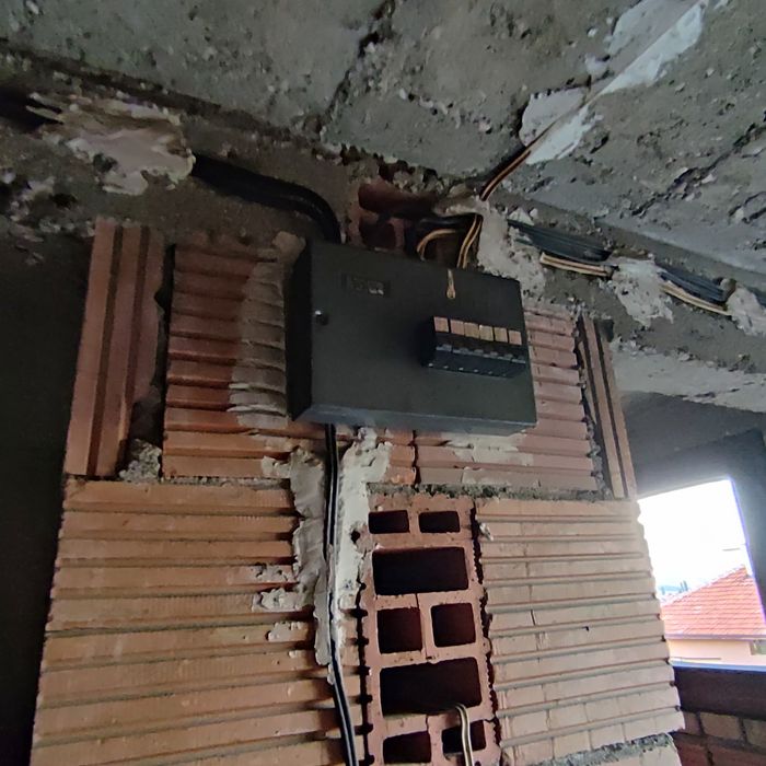 Продава се Етаж от къща в Кюстендил, Бузлуджа - 100 кв.м за 352 €/кв.м - Снимка #8