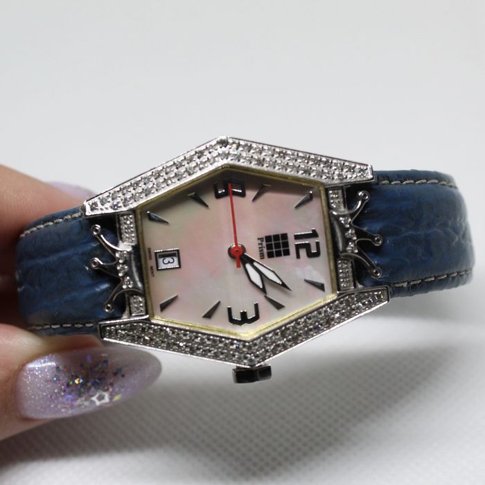 Продам часы PRISM с бриллиантами