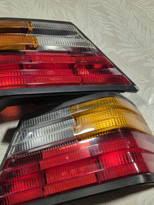 Задние стопы мерс 124 запчасти