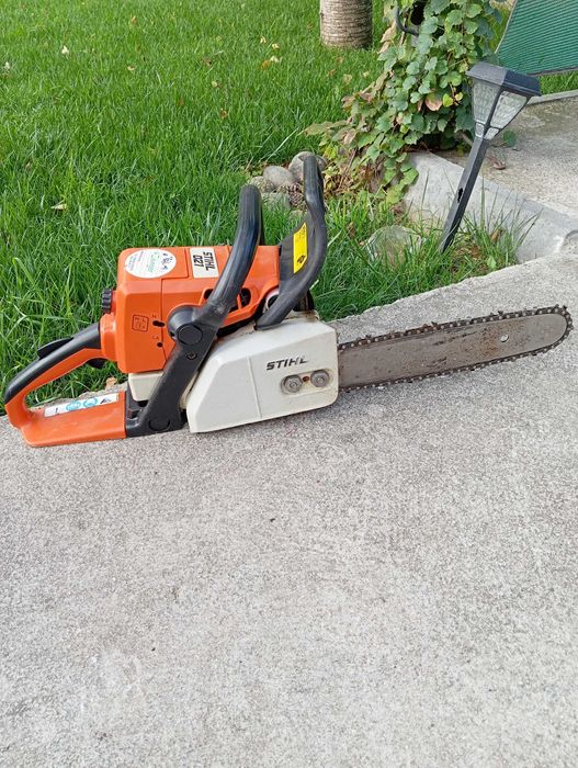 Продавам резачка Щил 021