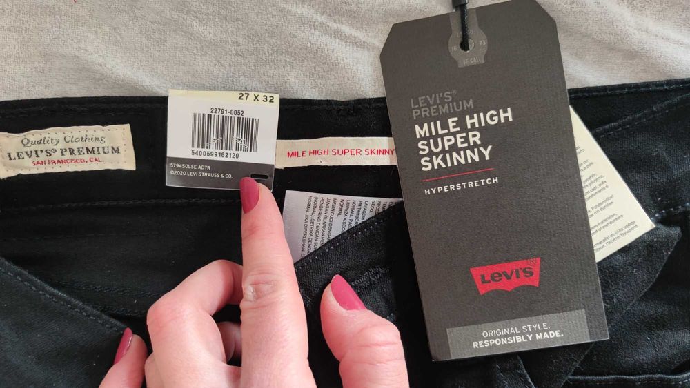 Jeans Levi's Mile High super skinny negru / black, etichetă, S - 27/32