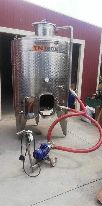 Винификатор - съд за вино - Томика Метал ВМ-2.3 кубика