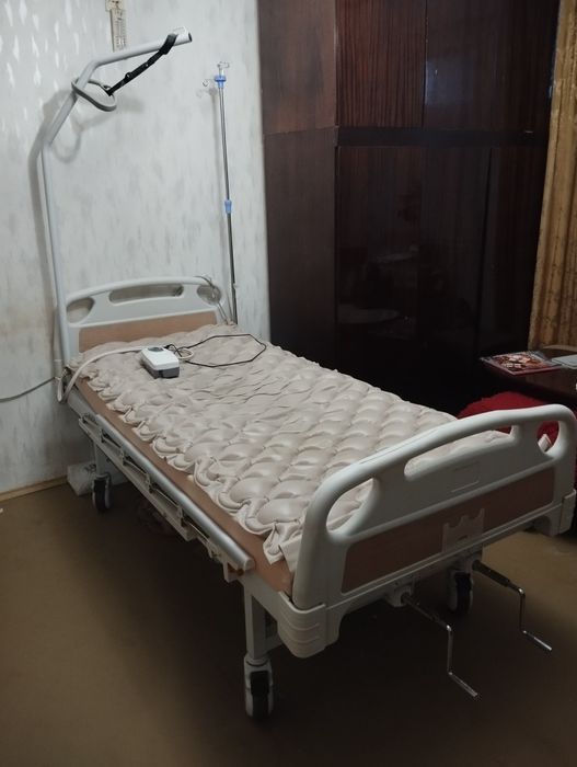 Болнично легло. Антидекобитален дюшек