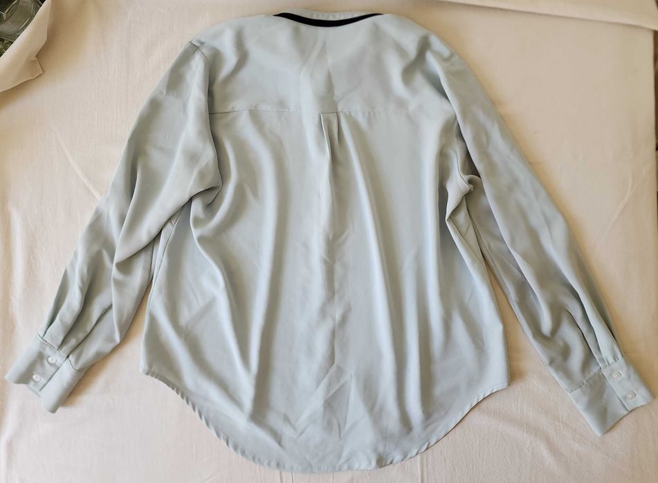 Кофточка нежно-ментолового цвета, р-р 46-48 (М)