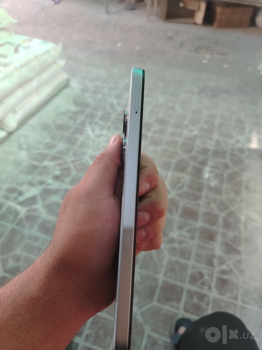 Redmi 13 srochni sotiladi