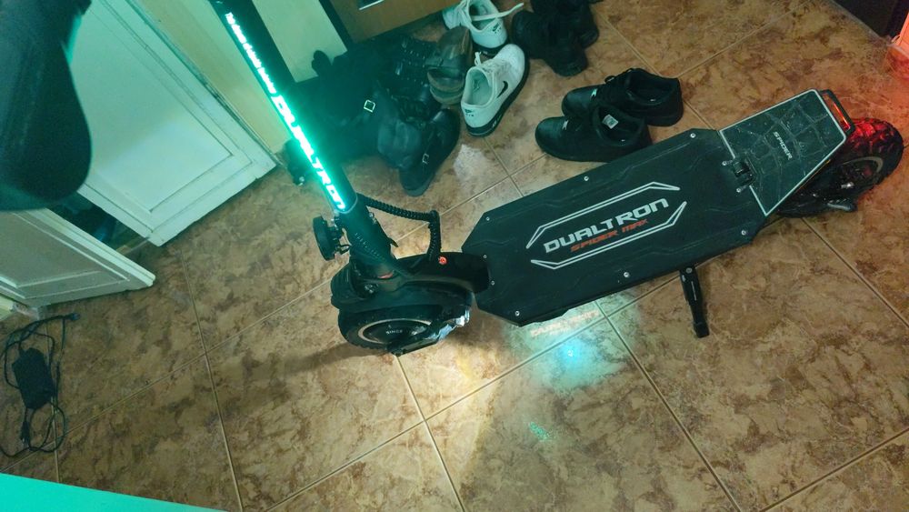 Schimb trotineta electrica noua