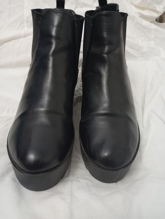 Botine de piele naturala