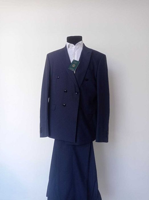 Костюм с брюками