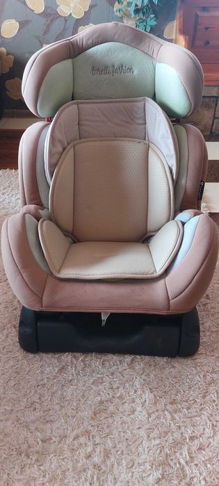 Детско столче за кола