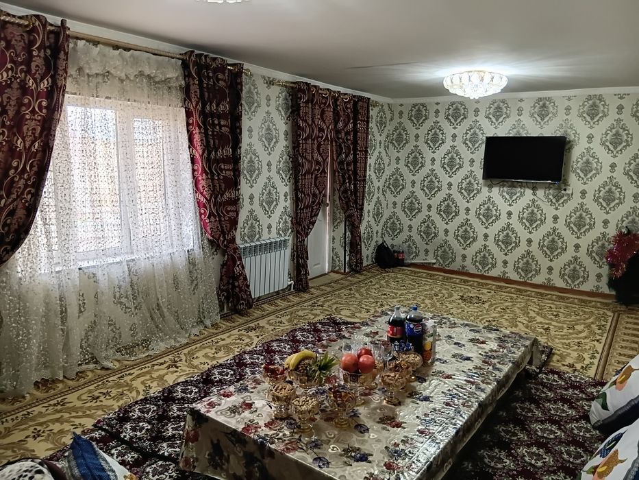 Uy hovli sotiladi obmen bolad