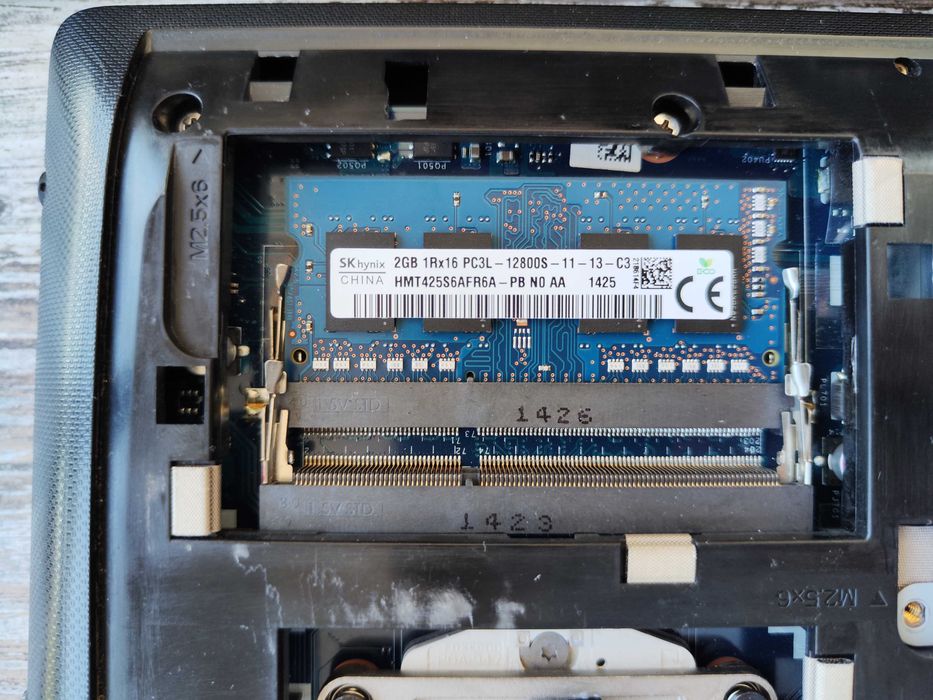 Лаптоп Lenovo G510 15,6", i3-4000M, 2GB DDR3, без хард диск