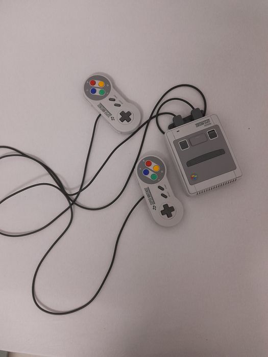 Nintendo mini snes consola