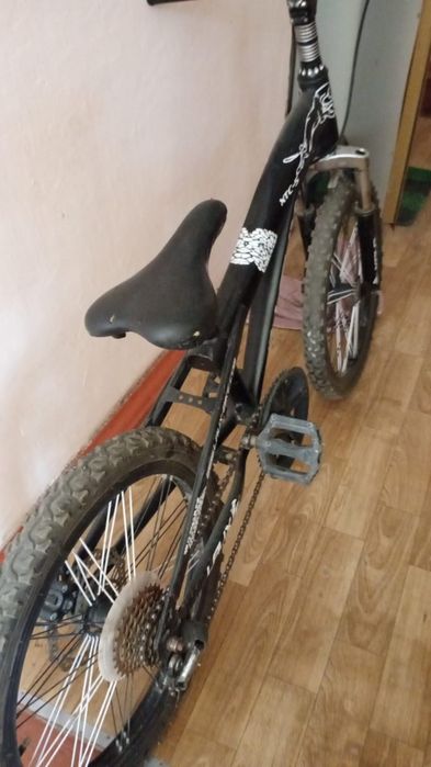 Продается велик в рабочем состояние