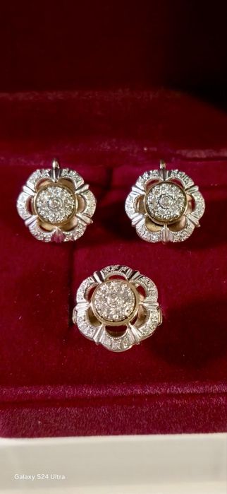 Золотой комплект СССР с Якутскими бриллиантами