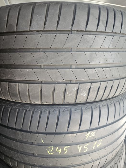 Гуми 245/45/18 дот19