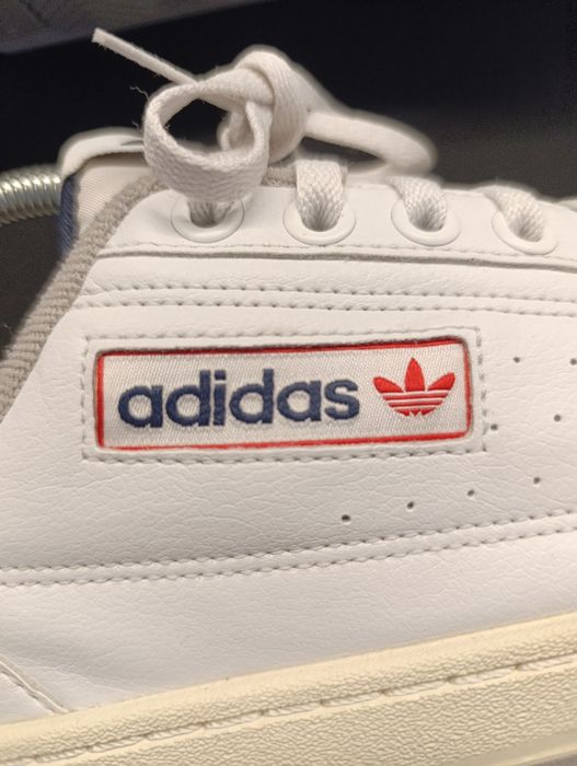 Маратонки Adidas originals