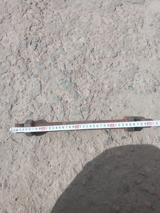 Гайка                     .