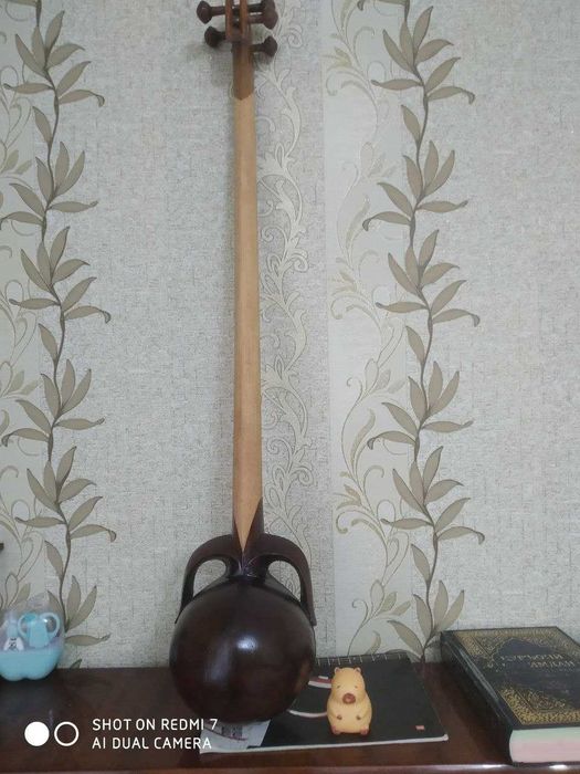 Продается Рубоб с футляром