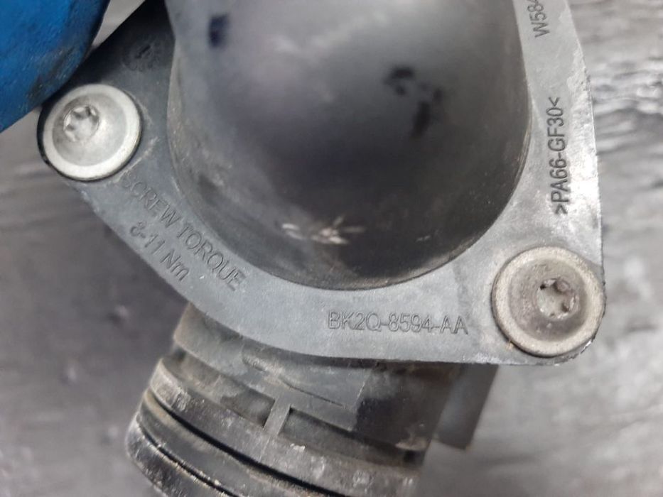 carcasa termostat  ford transit 363  2.2 tdci cyf5 euro 5 bk2q-8594-aa