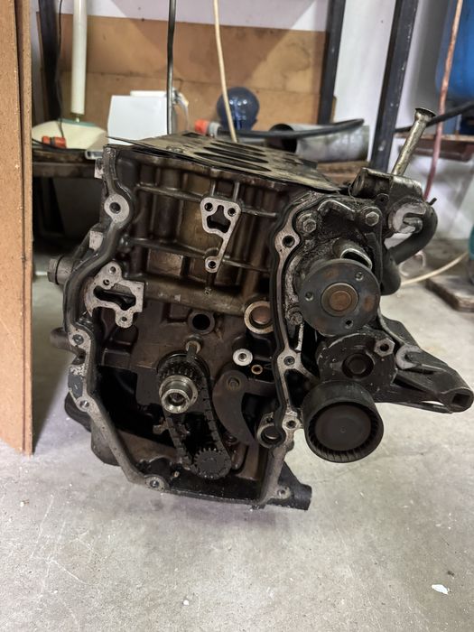 H5F 1.2TCE блок бутала и други Дачия Рено