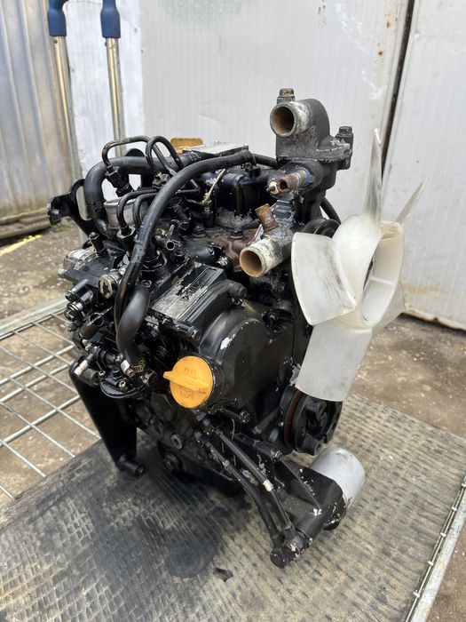 Motor Yanmar 2 cilindri